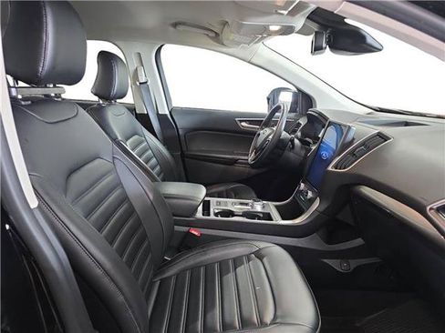 Certified 2024 Ford Edge SEL w/ Convenience Package AWD/4WD image 15