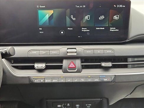 Used 2025 Kia K4 FWD image 15