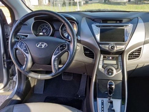 Used 2013 Hyundai Elantra Limited w/ Technology Pkg image 7