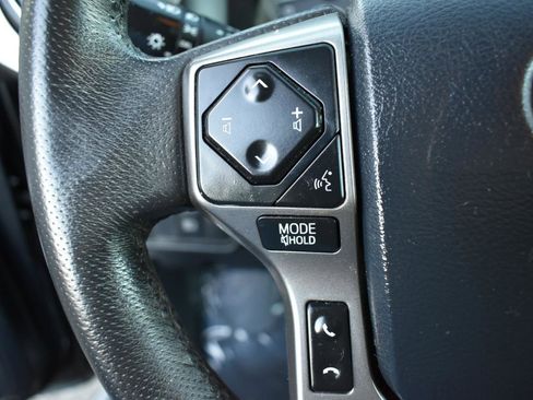 Used 2019 Toyota Tacoma SR5 image 15