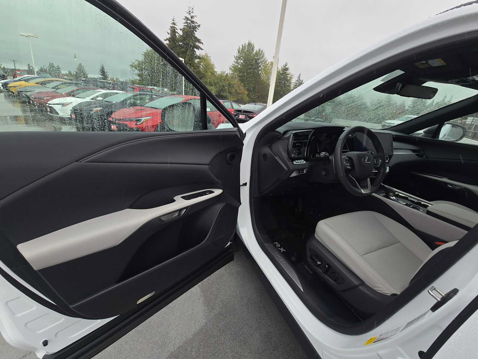 Used 2025 Lexus RX 350h w/ Convenience Package AWD/4WD image 20