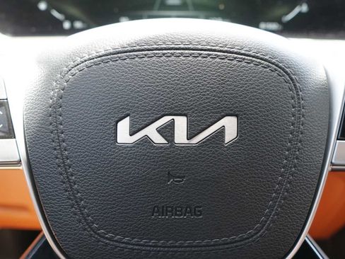 Used 2023 Kia Telluride SX X-Line AWD/4WD image 12