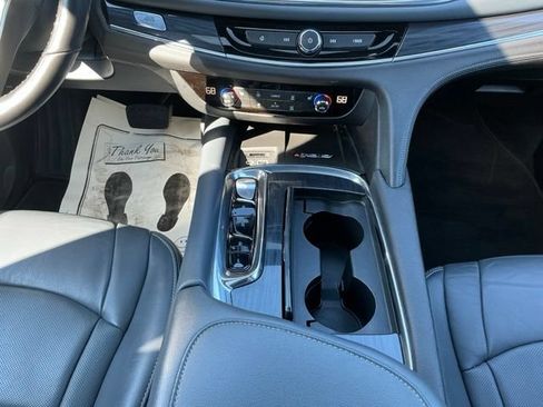 Used 2023 Buick Enclave Essence w/ Experience Buick Package AWD/4WD image 27