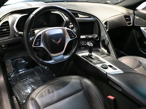 Used 2019 Chevrolet Corvette Stingray Coupe w/ Carbon Flash Badge Package RWD image 10