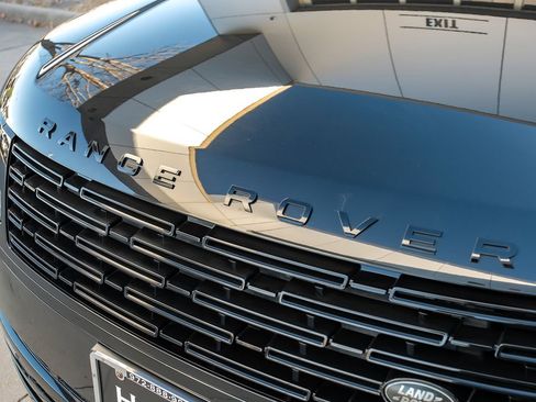 Used 2023 Land Rover Range Rover SE image 53