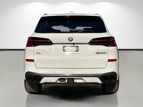 New 2026 BMW X5 M60i image 4