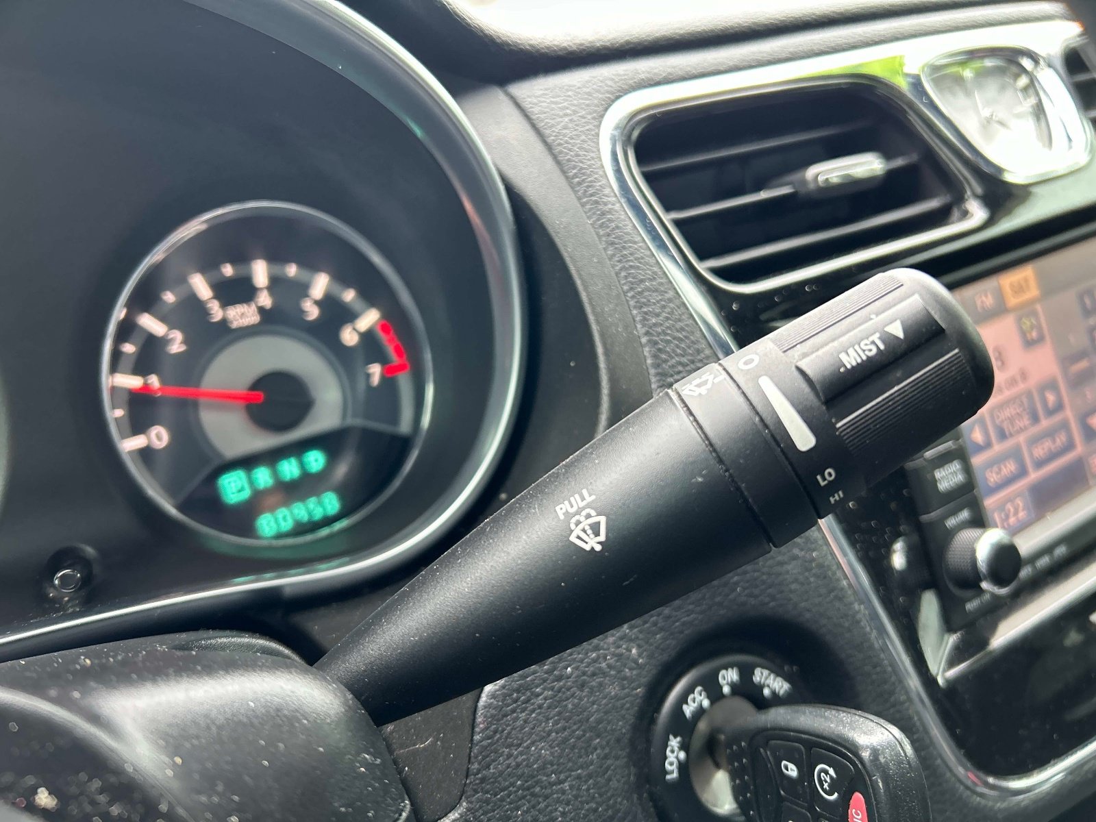 Used 2013 Chrysler 200 Limited w/ Sun/Sound Group FWD image 25