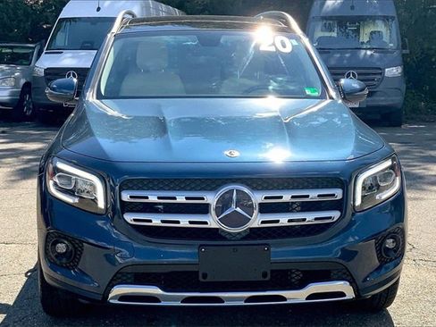 Used 2020 Mercedes-Benz GLB 250 4MATIC image 2