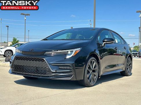 New 2026 Toyota Corolla SE FWD image 1