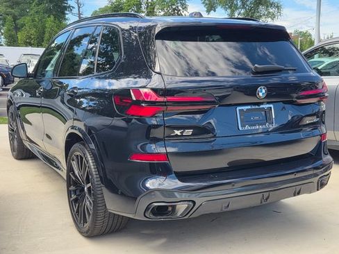Certified 2024 BMW X5 xDrive40i w/ M Sport Package AWD/4WD image 6