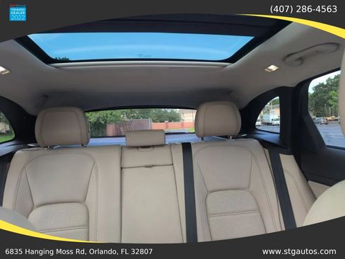 Used 2017 Jaguar F-PACE Prestige AWD/4WD image 32
