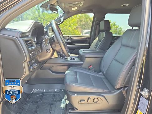 Certified 2024 Chevrolet Suburban RST w/ Sport Performance Package RWD image 18