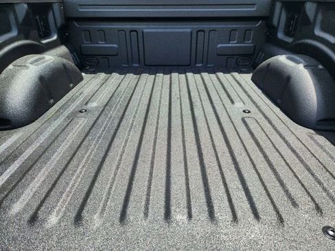 Used 2025 Ford F150 King Ranch w/ FX4 Off-Road Package AWD/4WD image 32