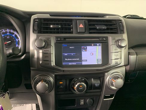 Used 2014 Toyota 4Runner SR5 RWD image 26