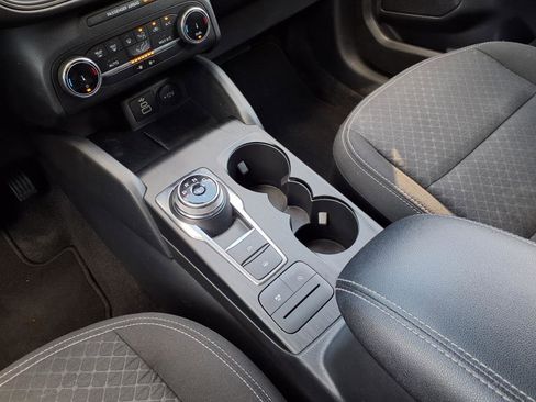 Used 2024 Ford Escape Active image 16