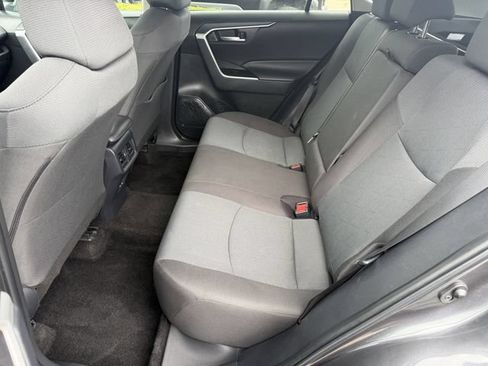 Certified 2025 Toyota RAV4 XLE FWD image 21