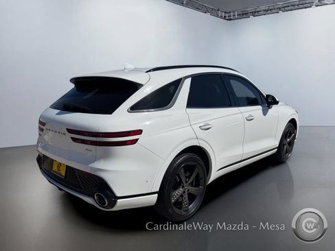 Used 2023 Genesis GV70 2.5T w/ Sport Prestige Package AWD/4WD image 4