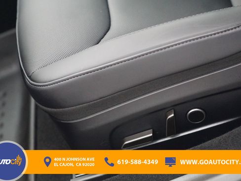 Used 2024 Tesla Model 3 Long Range RWD image 18