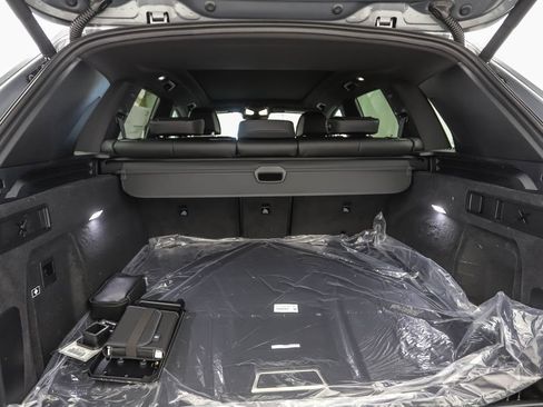 New 2026 BMW X5 xDrive40i w/ Climate Comfort Package image 24