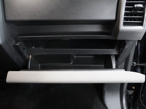 Used 2018 Ford F150 XLT image 28