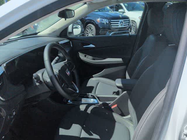 Used 2024 Buick Encore GX Preferred FWD image 17