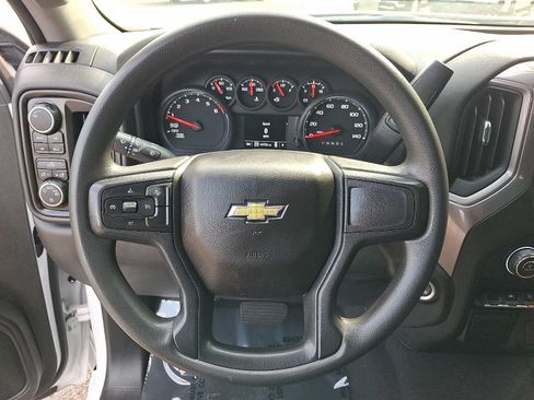 Used 2023 Chevrolet Silverado 1500 Custom AWD/4WD image 19
