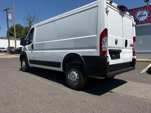 Used 2022 RAM ProMaster 1500 w/ Interior LED Lighting Group FWD image 5