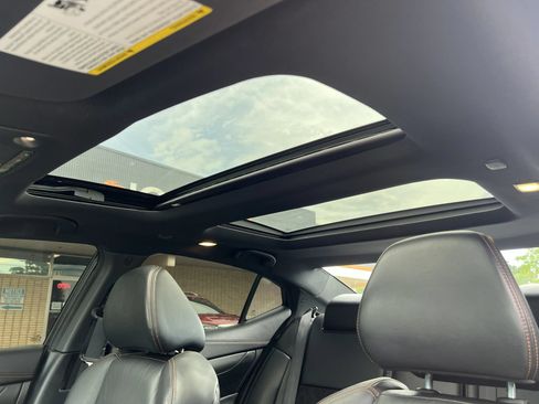 Used 2019 Nissan Maxima SR w/ Premium Package FWD image 26