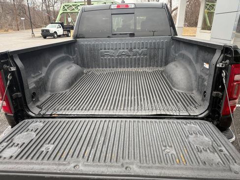 Certified 2021 RAM 1500 Laramie AWD/4WD image 9