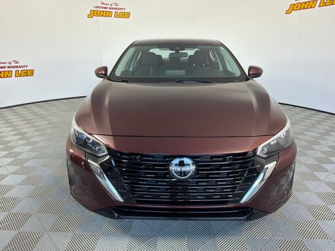 Certified 2024 Nissan Sentra SV w/ All-Weather Package FWD image 9