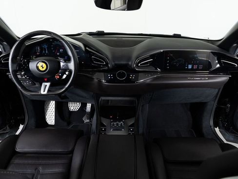 Used 2023 Ferrari Purosangue AWD/4WD image 32