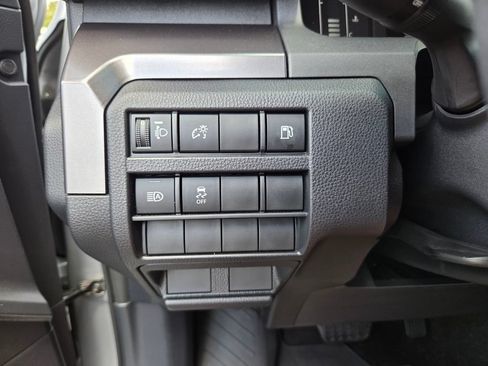 Certified 2025 Toyota 4Runner SR5 AWD/4WD image 28