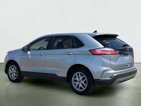Used 2024 Ford Edge SEL AWD/4WD image 3