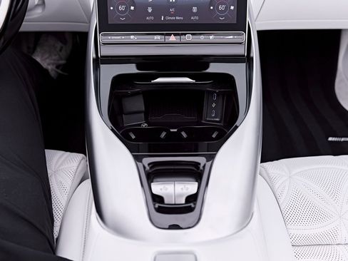 Used 2026 Mercedes-Benz Maybach SL 680 image 78