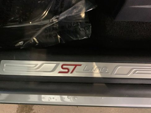 New 2026 Ford Explorer ST-Line w/ ST-Line Street Pack image 19