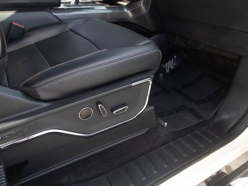 Used 2023 Ford F150 Lariat w/ Equipment Group 502A High AWD/4WD image 25