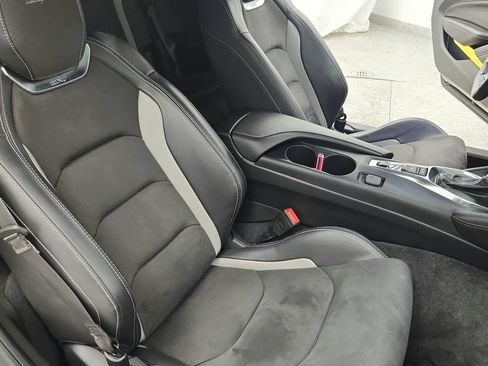 Used 2020 Chevrolet Camaro SS RWD image 45