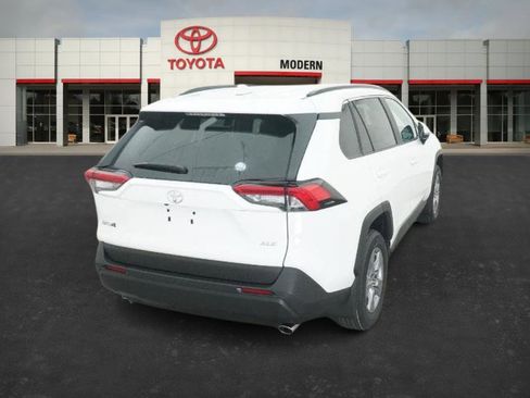 New 2025 Toyota RAV4 XLE image 19