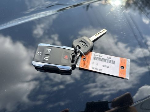 Used 2017 Chevrolet Colorado Z71 image 35