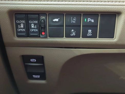 Used 2019 Honda Odyssey Elite image 11