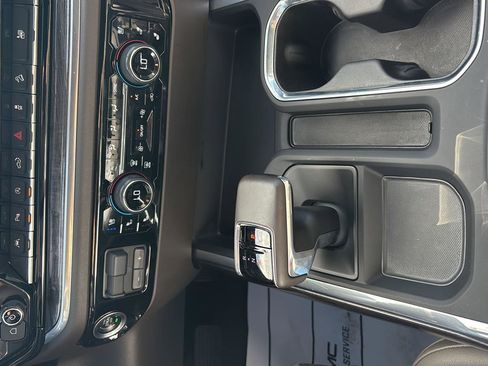 Certified 2024 Chevrolet Silverado 1500 LTZ image 35