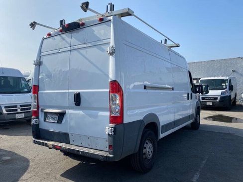Used 2018 RAM ProMaster 2500 w/ Mopar Trailer Tow Group FWD image 5