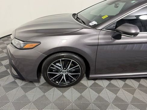 Used 2024 Toyota Camry SE w/ Audio Upgrade Package FWD image 12