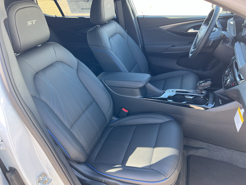 New 2026 Buick Envista Sport Touring w/ Convenience I Package FWD image 34