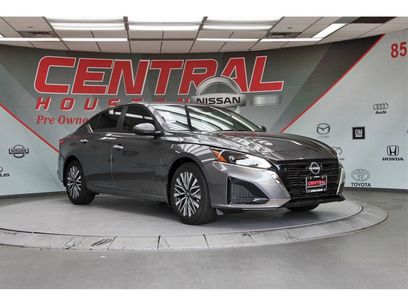 New 2025 Nissan Altima 2.5 SV