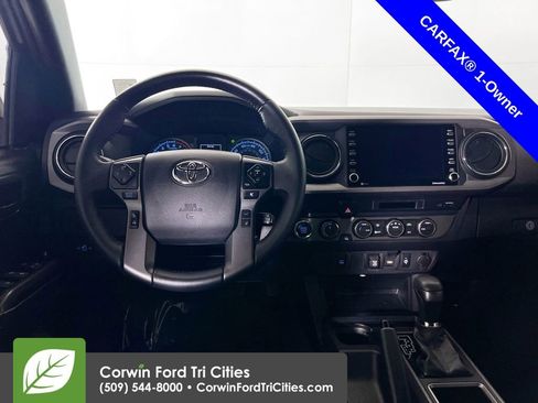 Used 2023 Toyota Tacoma TRD Off-Road image 24
