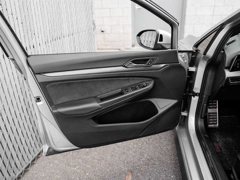 Used 2025 Volkswagen GTI S image 17