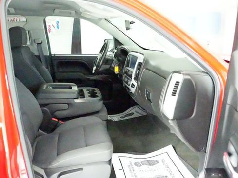 Used 2017 GMC Sierra 1500 SLE w/ SLE Value Package image 15