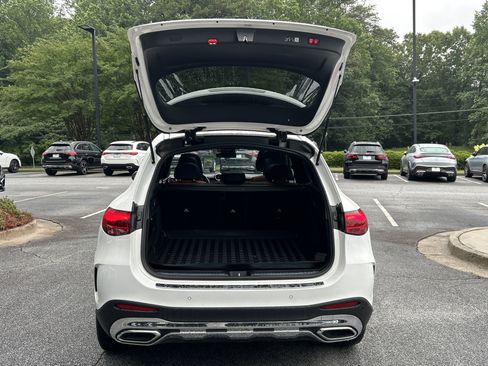 Certified 2024 Mercedes-Benz GLC 300 image 9