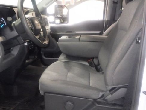 Used 2026 Ford F250 XL w/ XL Off-Road Package AWD/4WD image 8